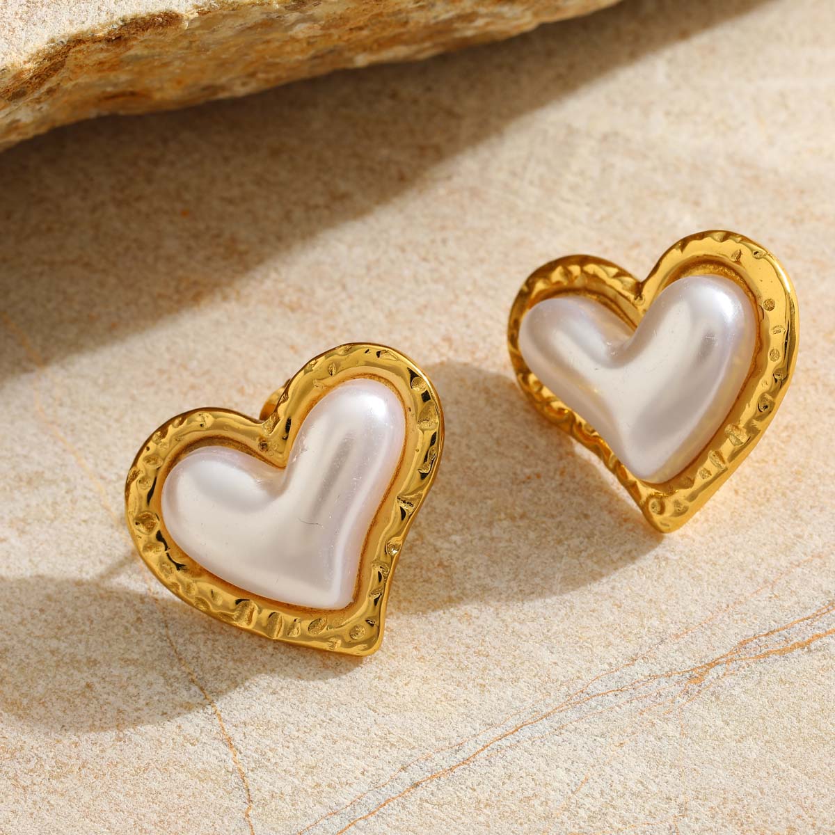 Pearl Crest Earrings